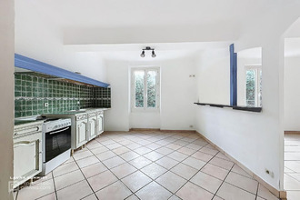  immeuble flassans-sur-issole 83340