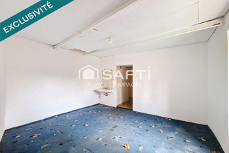  immeuble fontaine-de-vaucluse 84800