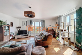  immeuble geaune 40320