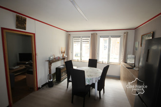  immeuble givet 08600