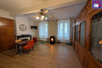  immeuble lavelanet 09300