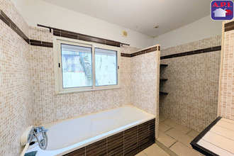  immeuble lavelanet 09300