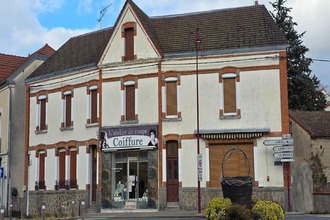  immeuble le-mayet-de-mtagne 03250