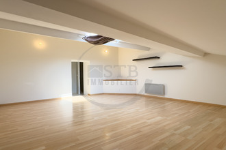  immeuble le-pouzin 07250