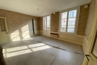  immeuble loches 37600