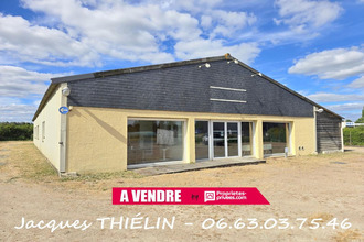  immeuble longue-jumelles 49160