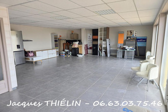  immeuble longue-jumelles 49160