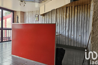  immeuble maurs 15600