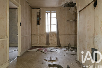  immeuble maurs 15600