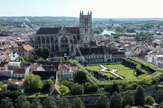  immeuble meaux 77100