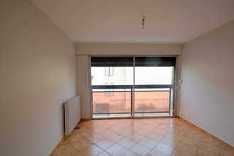  immeuble moissac 82200