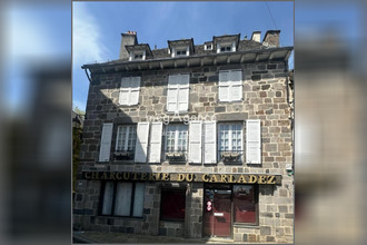  immeuble mur-de-barrez 12600