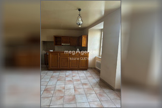  immeuble mur-de-barrez 12600