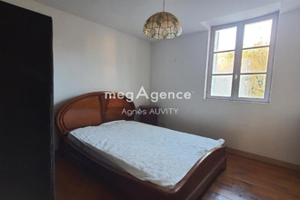  immeuble neris-les-bains 03310