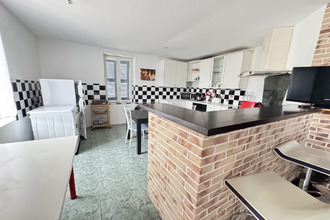  immeuble neris-les-bains 03310