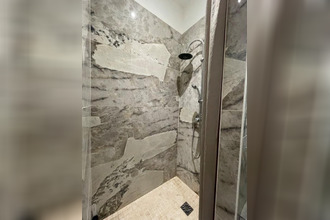  immeuble nimes 30000