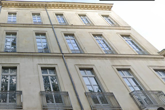  immeuble nimes 30000