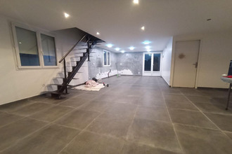  immeuble pierrelatte 26700