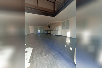  immeuble pierrelatte 26700