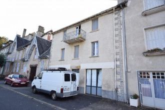  immeuble pleaux 15700