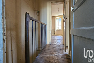  immeuble pleaux 15700