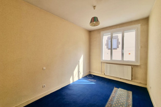  immeuble pont-du-chateau 63430