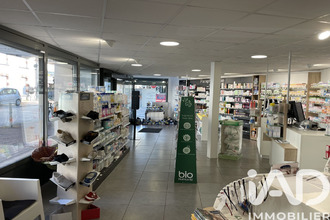  immeuble pouzauges 85700