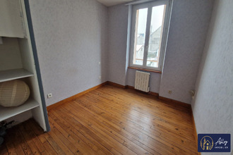  immeuble riom-es-mtagnes 15400