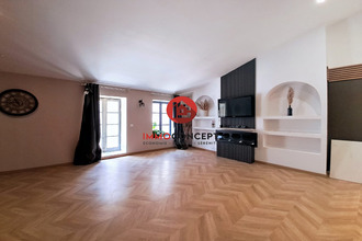  immeuble roquemaure 30150