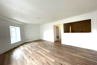  immeuble roussillon 38150