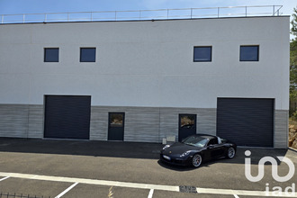  immeuble signes 83870