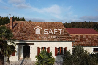  immeuble st-coutant 16350