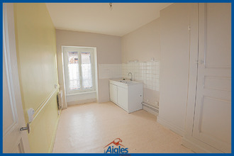  immeuble st-germain-lembron 63340