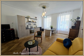  immeuble st-jean-d-angely 17400