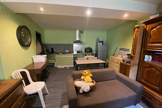  immeuble st-jean-d-angely 17400