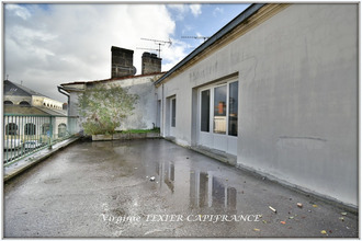  immeuble st-jean-d-angely 17400