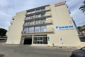  immeuble st-laurent-du-var 06700