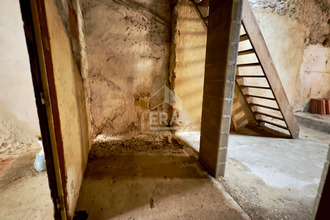  immeuble st-meard-de-gurcon 24610