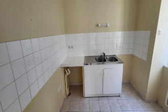  immeuble st-pierre-de-maille 86260