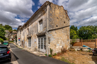  immeuble st-savinien 17350