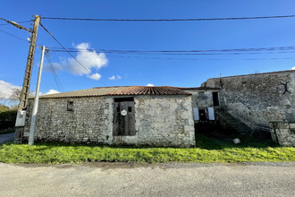  immeuble st-savinien 17350