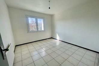  immeuble st-uze 26240