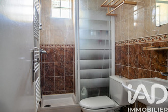  immeuble stains 93240