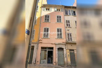  immeuble toulon 83000