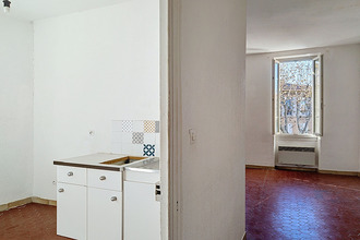  immeuble trets 13530