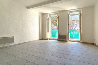 immeuble trets 13530