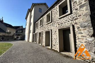  immeuble vic-sur-cere 15800