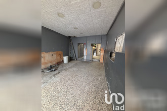  immeuble villeneuve-les-avignon 30400