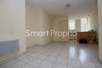  immeuble vitre 35500