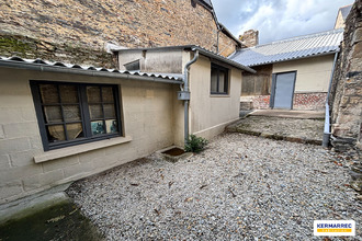  immeuble vitre 35500